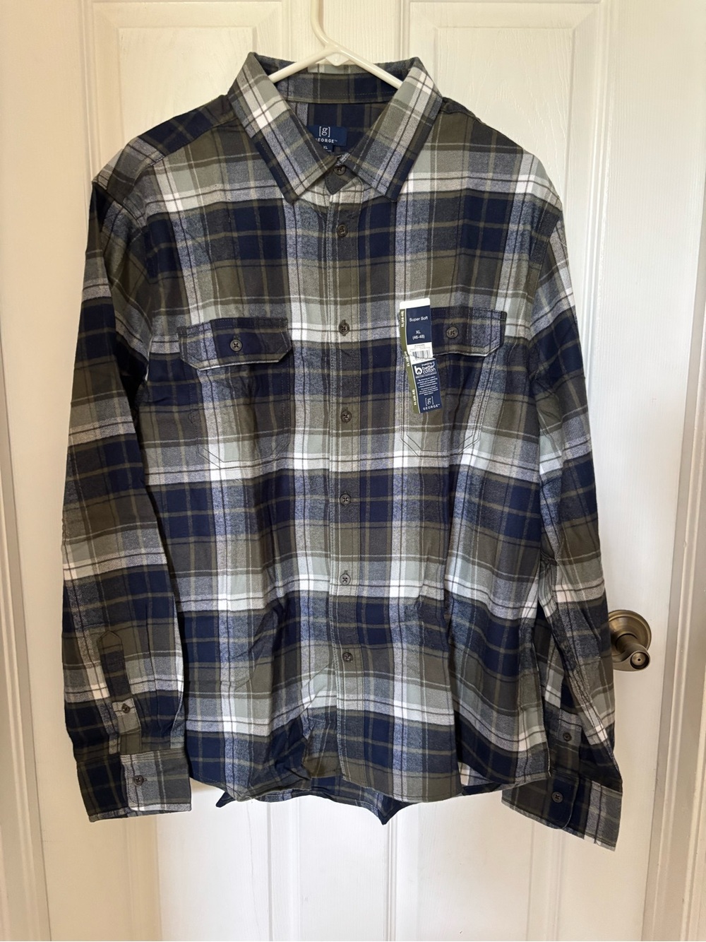 George Men's Plaid Button-Down Shirt - Navy & Olive & White